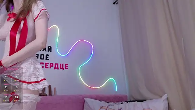 b4by_Emilia live