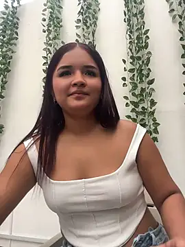 CrystalCarrington live
