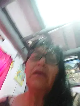 clarita_01 live