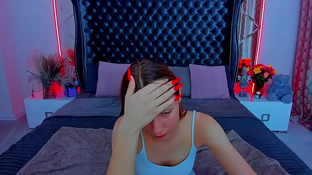 MilaAddams live