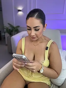 GabriellaFerrer live