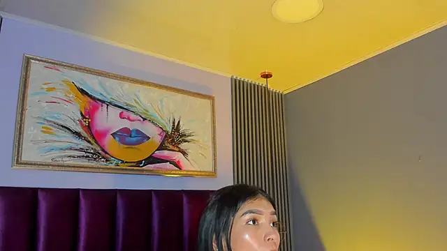 LauraAristizabal live