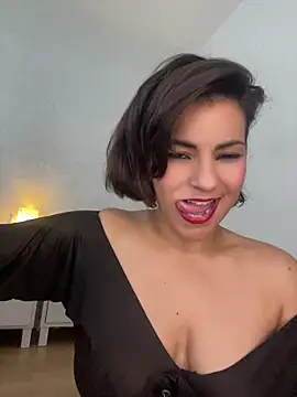 eva_luz live