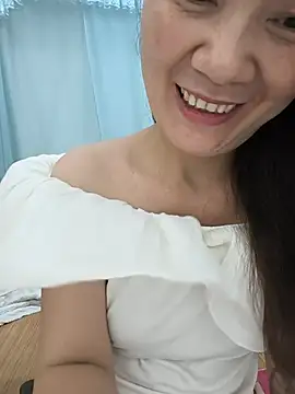 Lye_lovely live