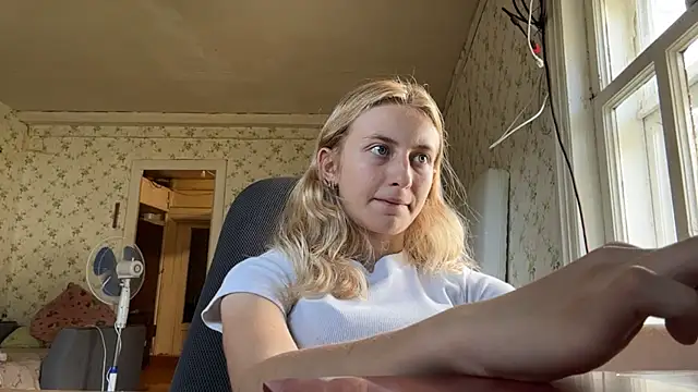 LisaBam live