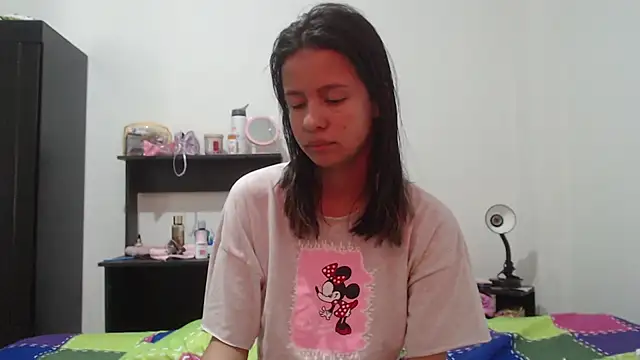 nathaly_jones_ live
