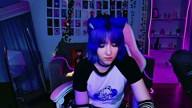 Ketrin_Jones live