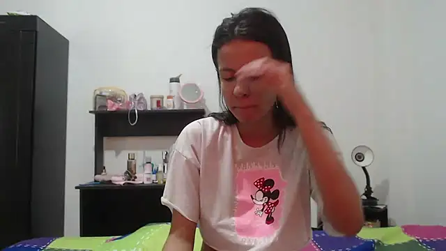 nathaly_jones_ live