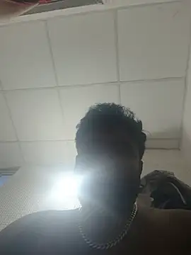 Miss_kareena01 live