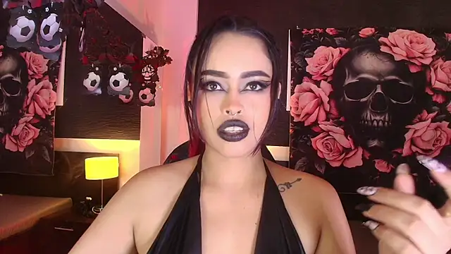 EvaaFoxxy1 live