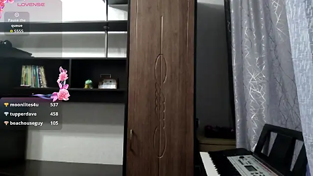 RebelDesiree live