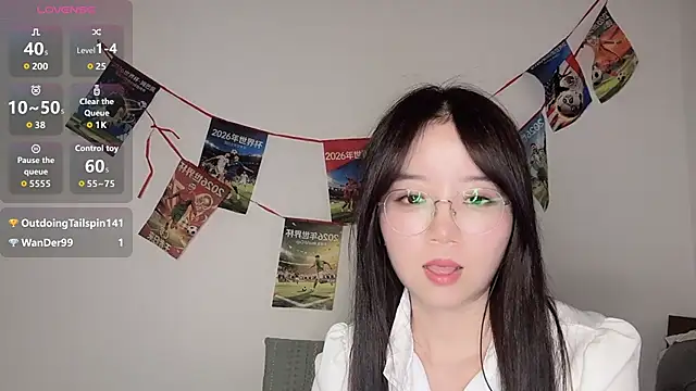 77-Vicky live