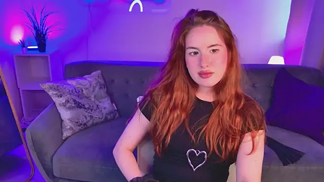 ChloeAster live