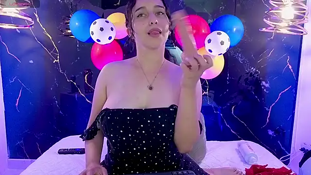 ZoeBlissX live