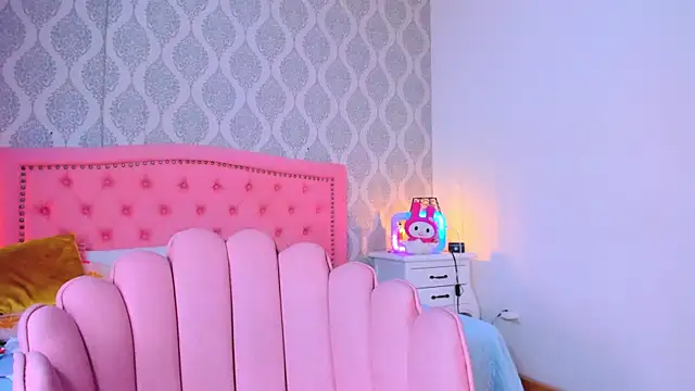 dolly_kitter live