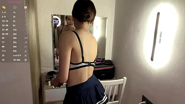 Ur_neighbor_Kira profile