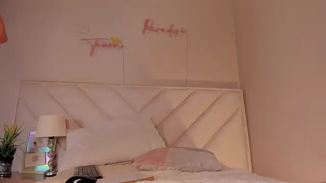 _angela_x live