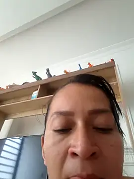 Dr_Edna_naughty live