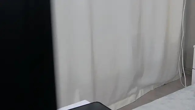 EmmaVesper live