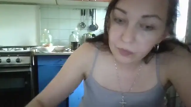 DanaNeon live