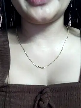 Wild-janvi live