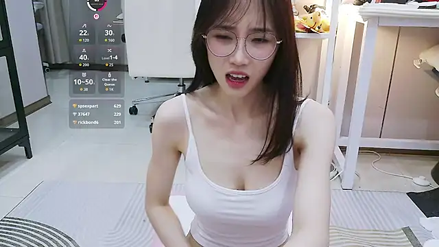 Nancy-A1 live