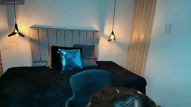 LiaCooper_ live
