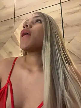 MiaBlonde1 live