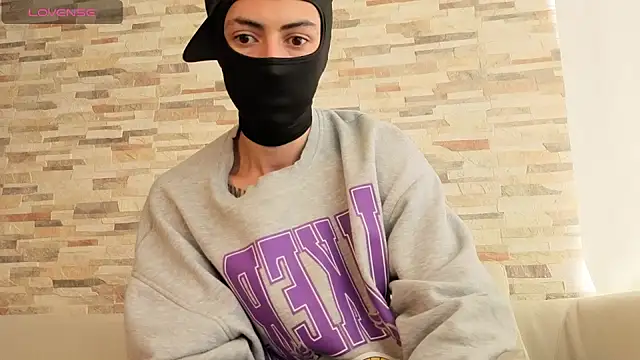 cute_emmma live