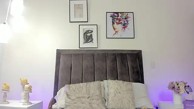 helen_mooree live