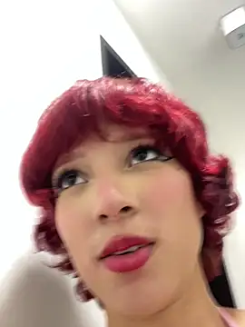 Scarlett_Squerit live
