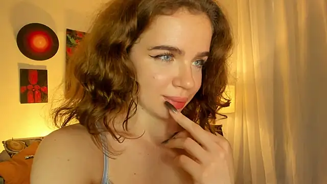 lit_asella live