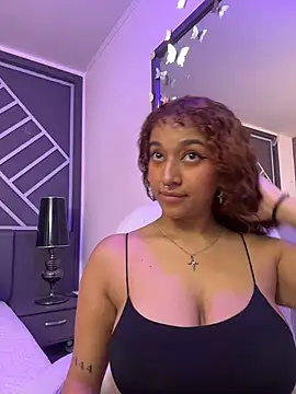 Scarleth_Blossom live