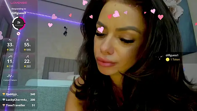 Selena_Reeves live