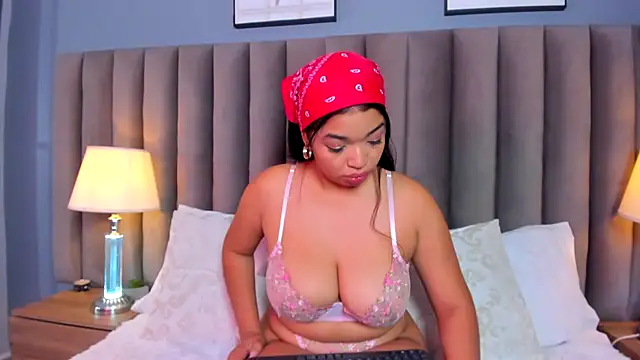 LilyFoox live