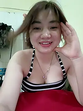 Pinks_cool live
