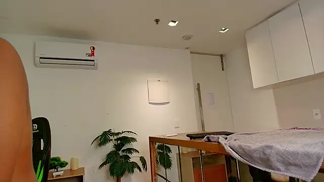 Susan_Backer live