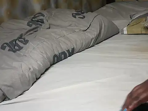 Africanqueen100 live
