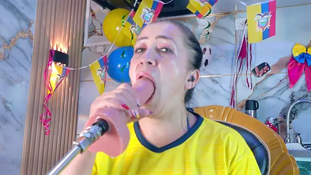 Bigass_dayla live