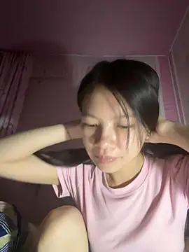 Miuu18 live