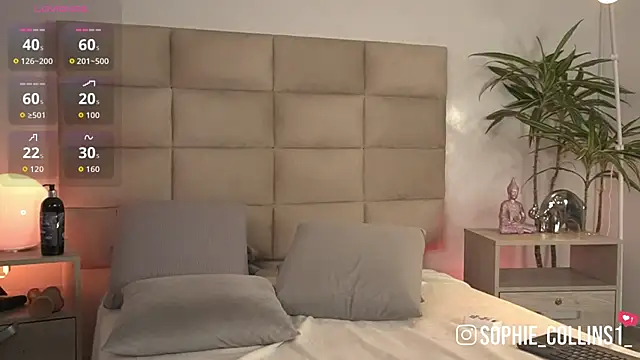 SophieCollins_1 live