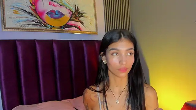 LauraAristizabal live