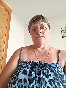 ElzaJewel live