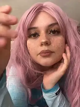 Selena_Roa live