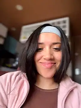 Veronica_Wins_ live