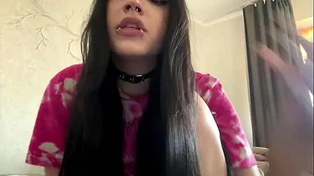 LouisePavlides live