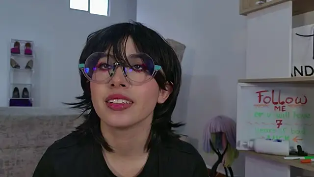 Vi_anayaa live