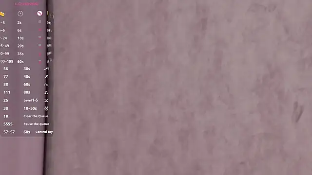 Playful_Lia live
