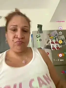 ladycreamypr2 live