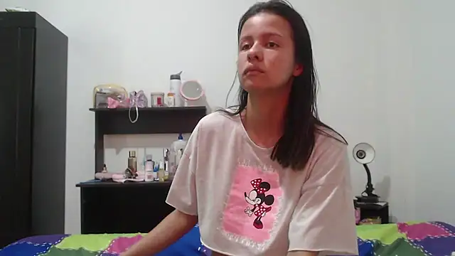nathaly_jones_ live